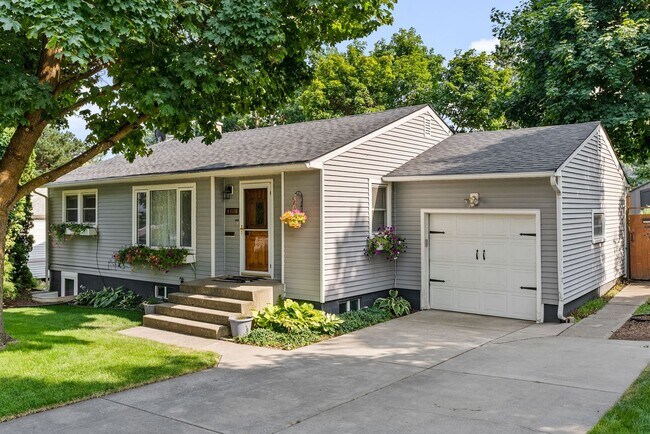 Foto del edificio - Beautiful South Perry Home