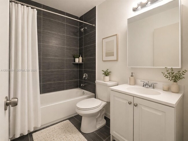 Foto del edificio - 1177 NW 8th Street Rd