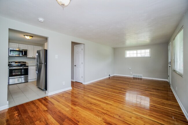 Foto del edificio - 521 California Ave