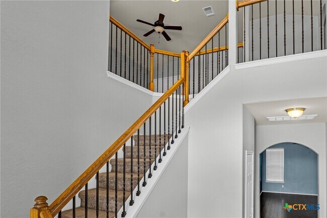 Foto del edificio - 1310 Stonewall Ridge