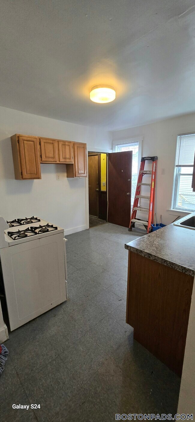 Foto del edificio - 125 Capen St