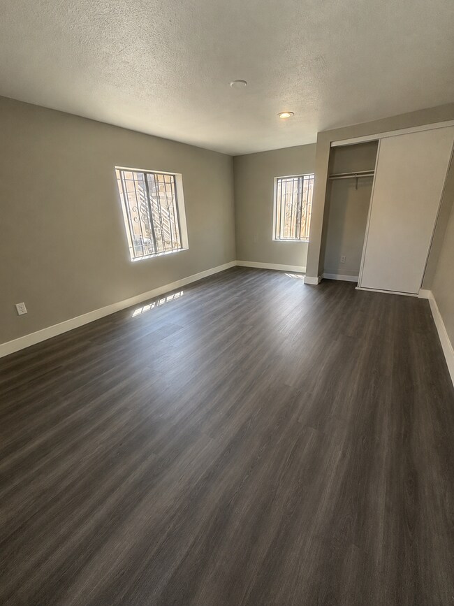 Foto del edificio - 1153 E 50th St