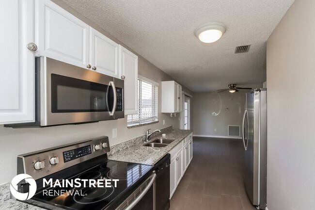 Foto del edificio - 861 Americana Blvd NW
