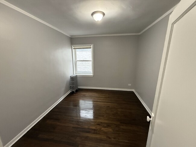 Foto del edificio - 6328 N Albany Ave
