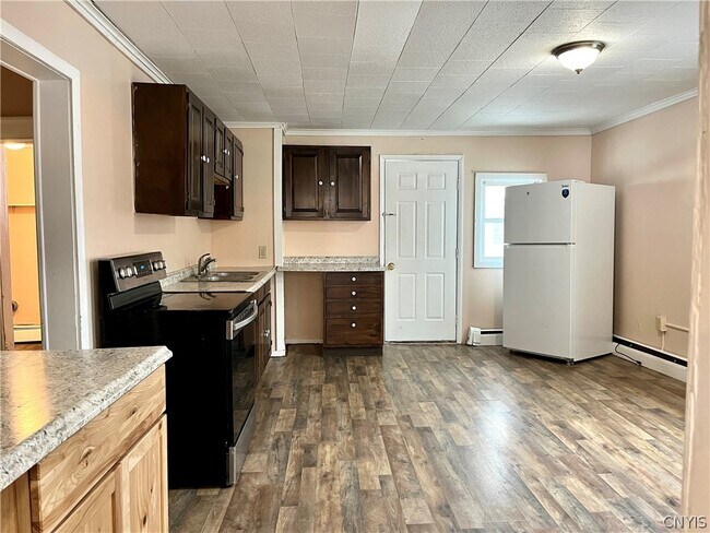 Foto del edificio - 97 E Seneca St