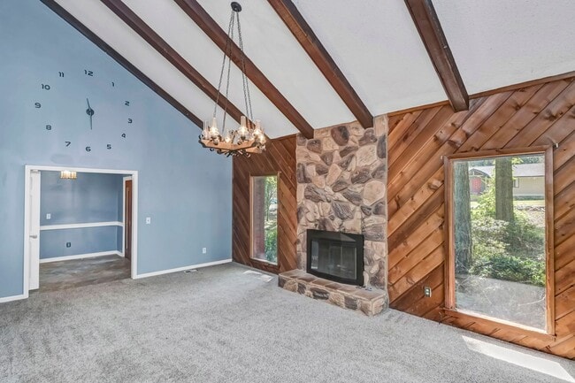 Foto del edificio - Ranch for rent in the established Coldstre...