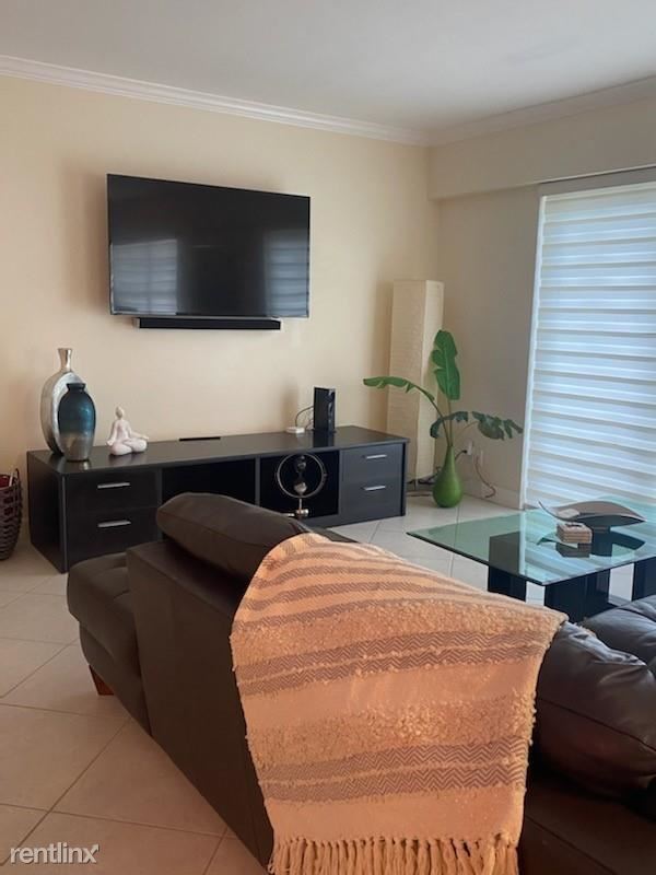 Building Photo - 1 br, 1.5 bath Condo - 5100 DuPont Blvd Ap...