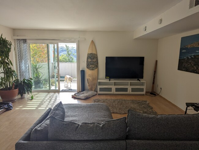 Foto del edificio - 5709 Erlanger St