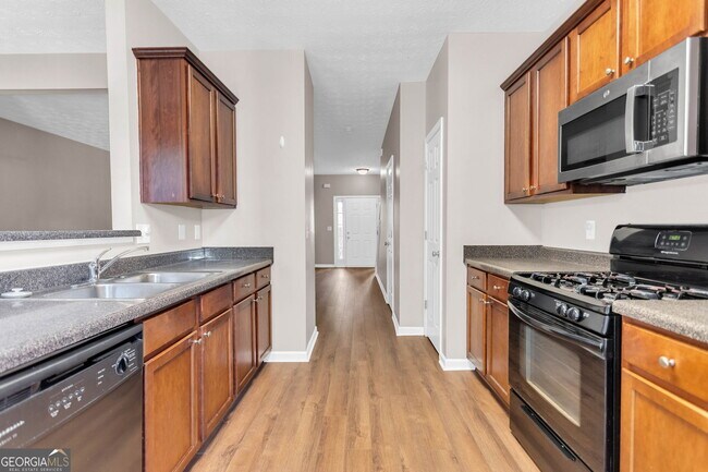Foto del edificio - 5313 Paramount View Way NE