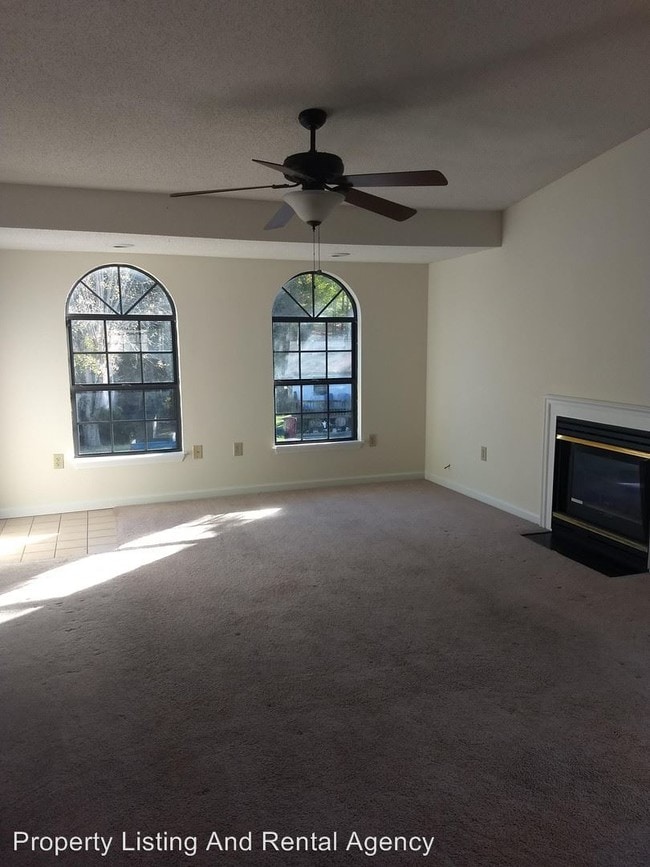 Building Photo - 3 br, 2 bath House - 3609 Ian Drive