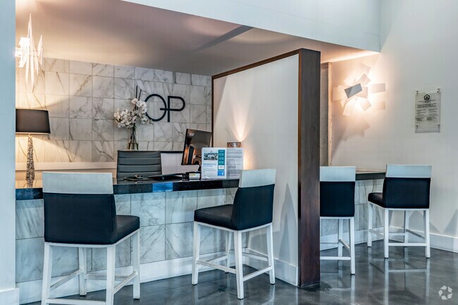 Interior Photo - One Palm