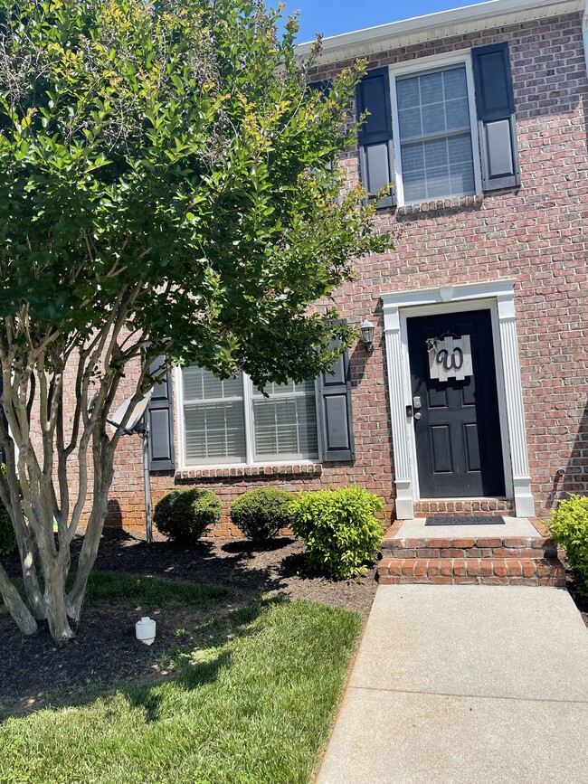 Building Photo - 515 Northwynd Cir