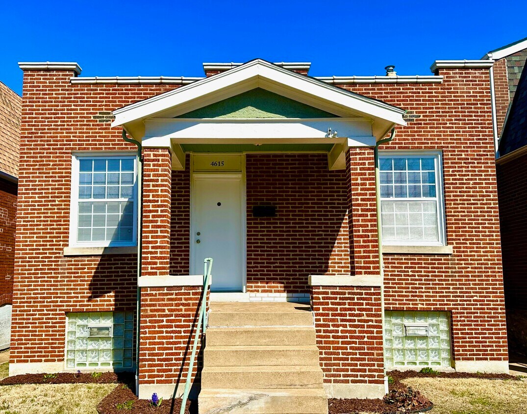 Primary Photo - 4615 Loughborough Ave