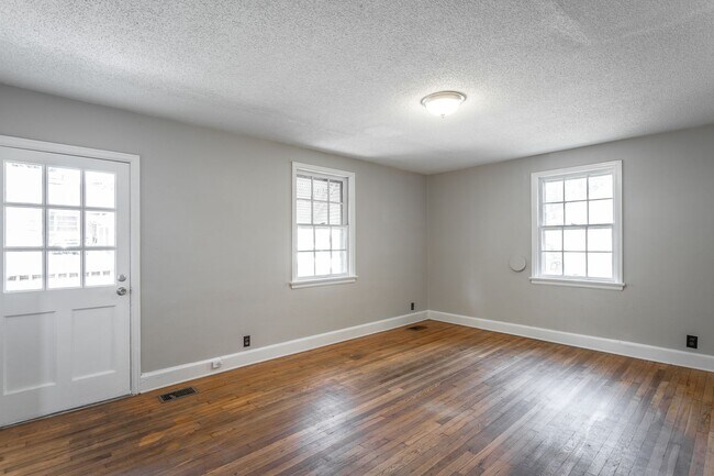 Foto del edificio - 3 Bedroom House in East Ridge!