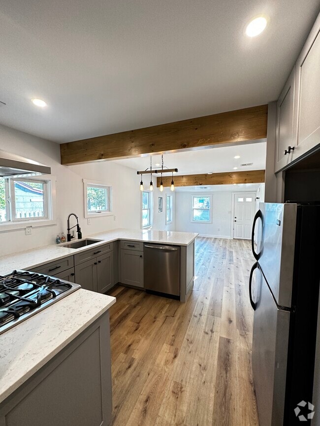 Building Photo - 69 Breton Rd