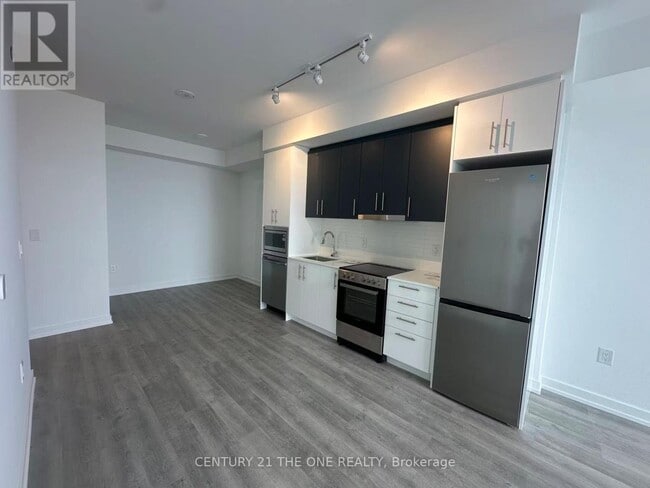 Photo du bâtiment - 9781 Markham Rd