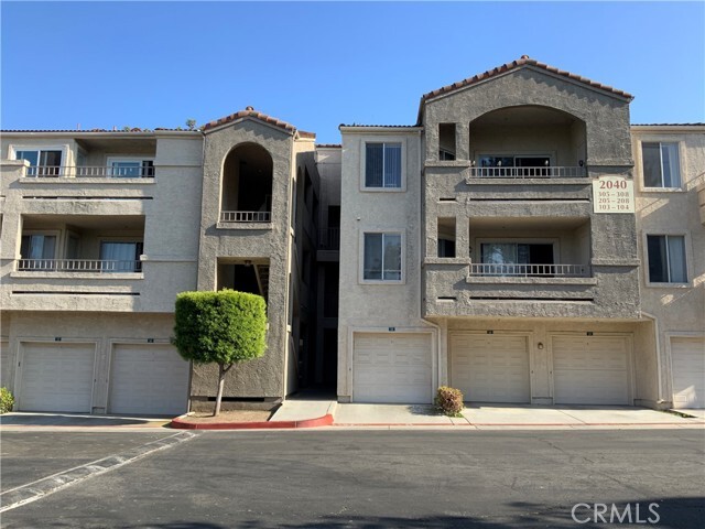 2040 Las Colinas Cir Unit 305, Corona, CA 92879 - Condo for Rent in ...