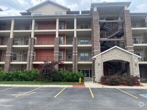 Building Photo - 200 Majestic Dr