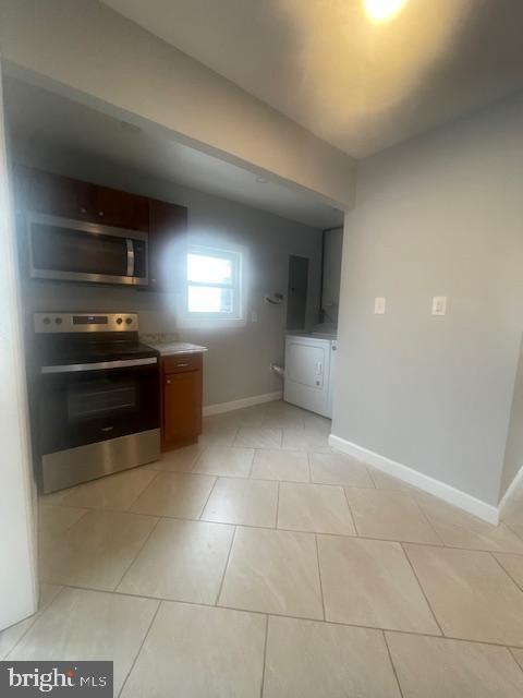 Building Photo - 63 Holden Dr