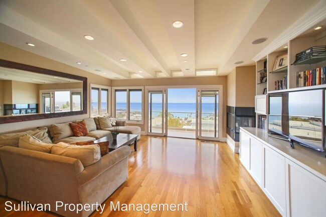 Foto del edificio - 4 br, 3.5 bath House - 917 Acapulco St