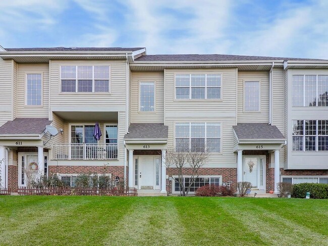 Building Photo - 613 Pheasant Trl
