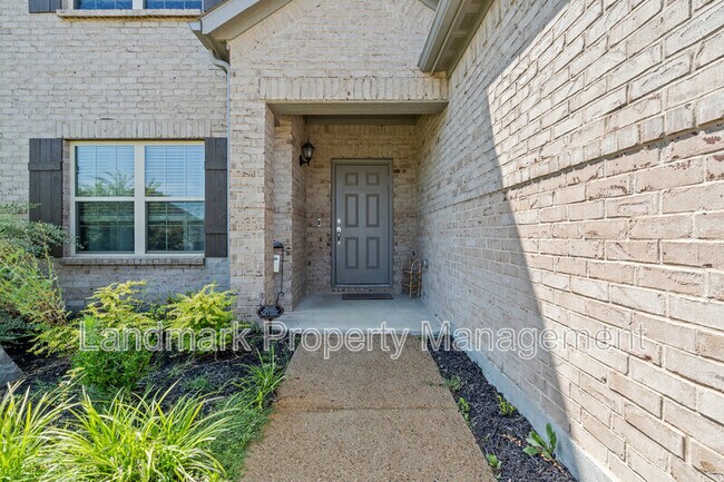 Foto del edificio - 1206 Fox Chase Dr