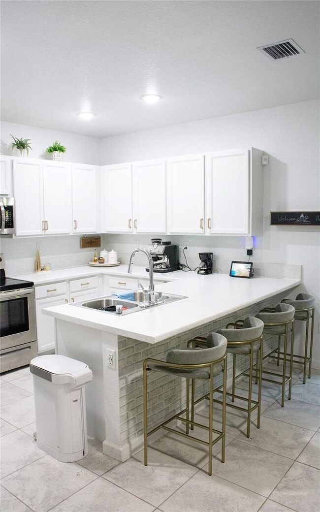 Photo - 315 NE 208th Terrace House