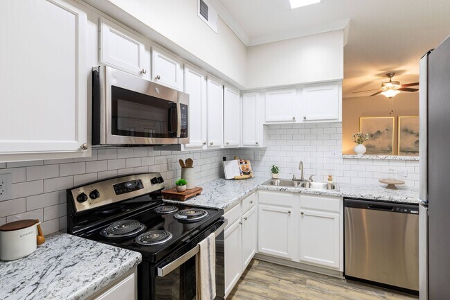 Foto del edificio - Water Oak Apartments