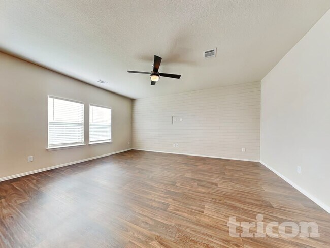 Foto del edificio - 127 Simon