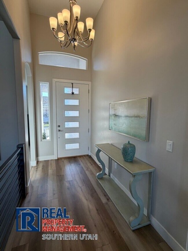 Building Photo - Beautiful Santa Clara Home