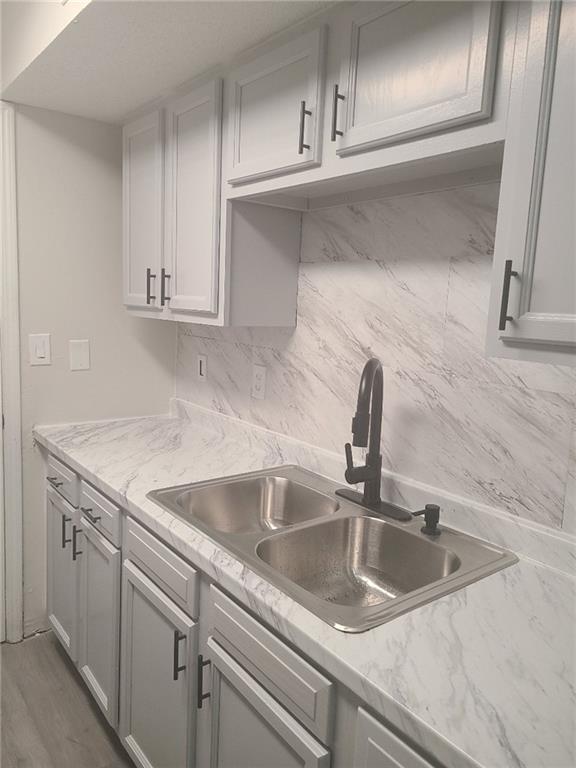 Foto del edificio - 875 Hank Aaron Dr SW