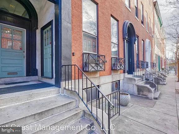 Building Photo - 917 N Calvert St