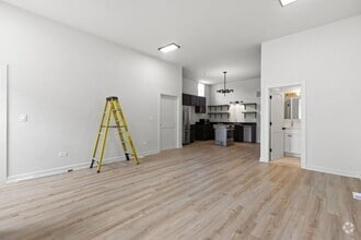 Building Photo - 3123 N California Ave