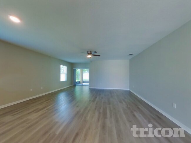 Foto del edificio - 518 Squires Grove Dr
