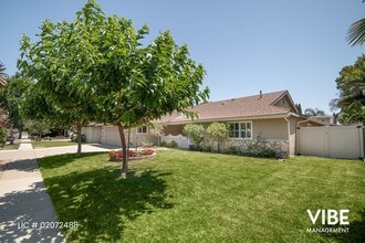 Building Photo - 222 Lupe Ave