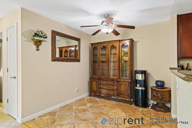 Foto del edificio - 2 br, 2 bath Condo - 724 Teatree Ct, San J...