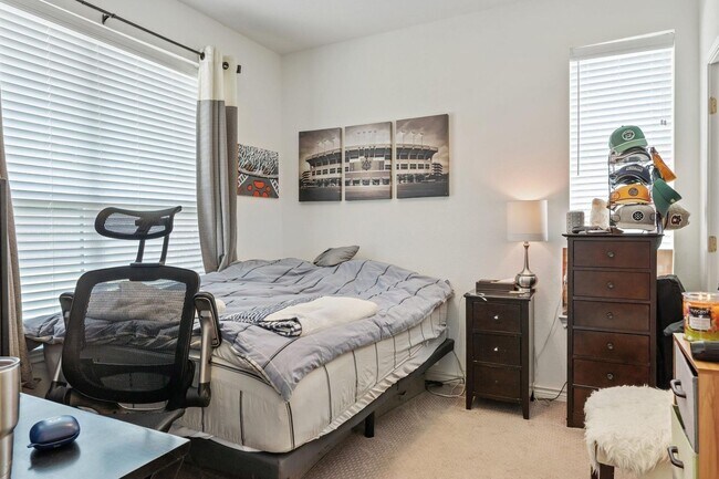 Building Photo - 2830 Addison Park Ln