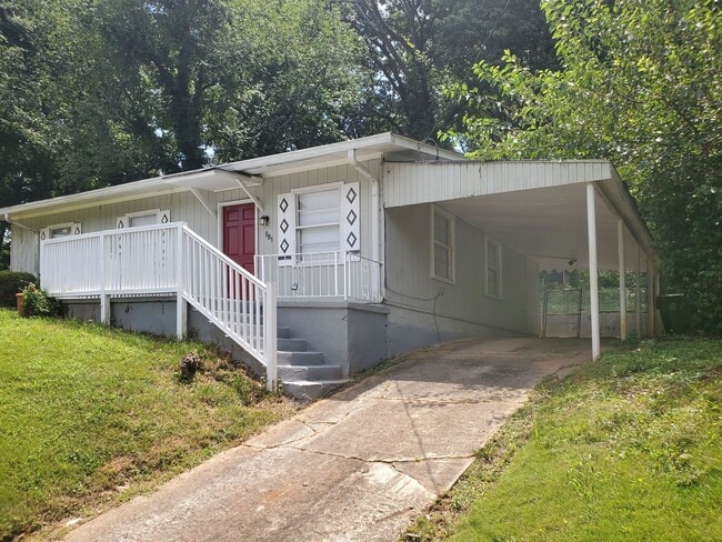 Foto del edificio - COMING SOON: Fantastic 3/1 Bungalow Near Langford Park - Housing Vouchers Accepted