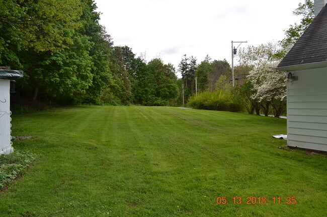 Foto del edificio - 65 County House Rd