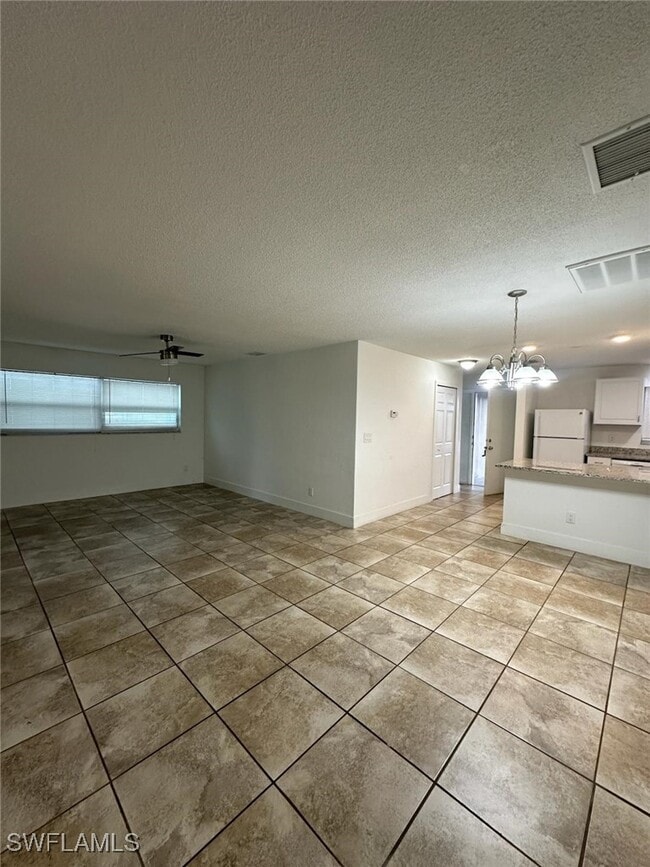 Building Photo - 4826 Marine Dr