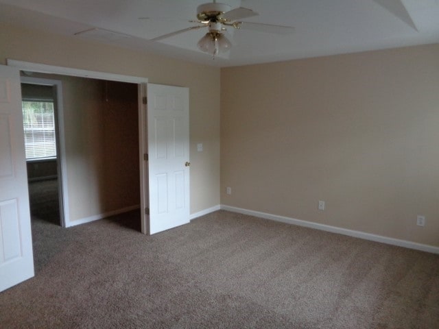 Foto del edificio - 5430 Harris Creek Dr