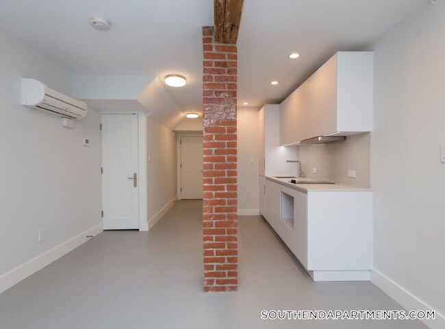 Foto del edificio - 461 Massachusetts Ave
