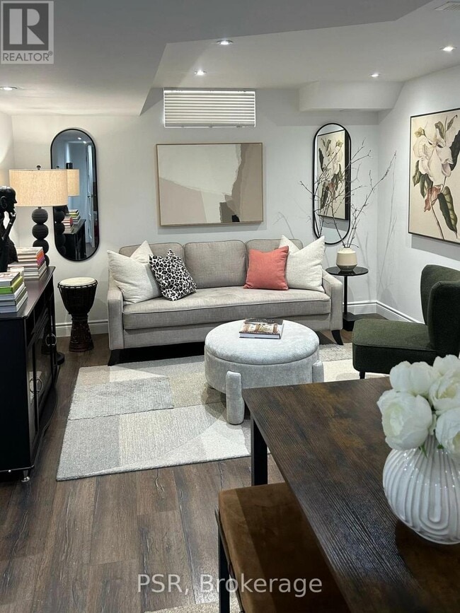 Building Photo - 31 Monkton Cir