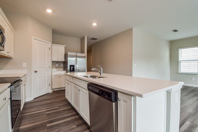 Foto del edificio - 570 Knightsbridge Ln