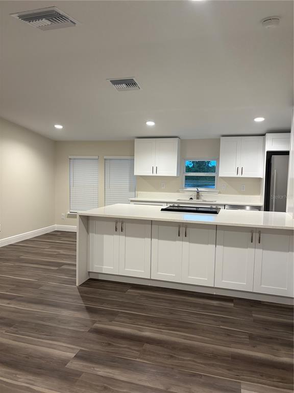Foto del edificio - 10699 Quiet Cove Rd