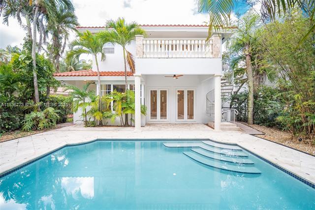 Foto principal - 1135 Asturia Ave