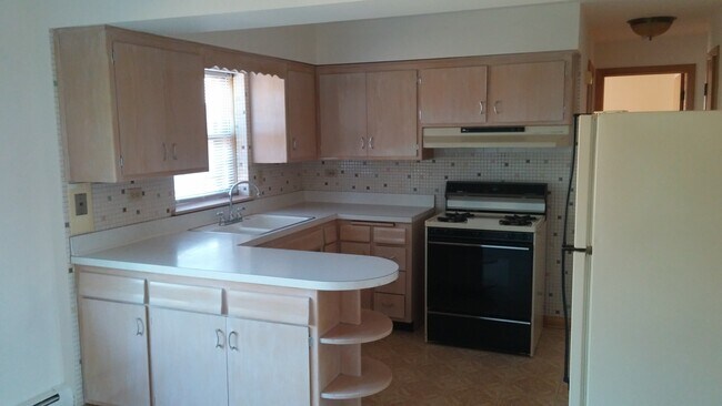 Foto del edificio - 6801 W Sunnyside Ave
