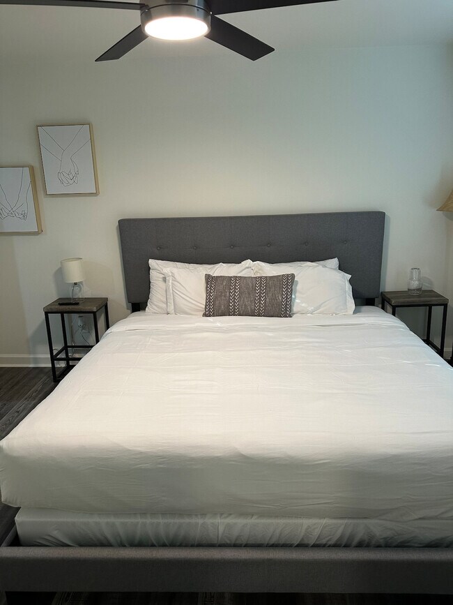 Foto del edificio - 121 Forest St