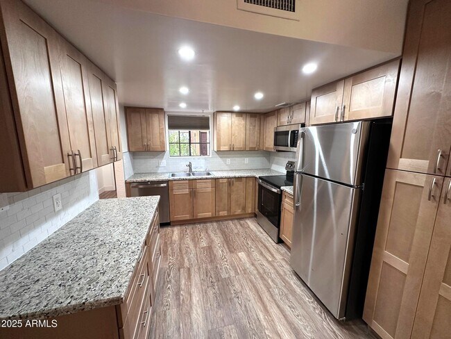 Foto del edificio - 6945 E Cochise Rd