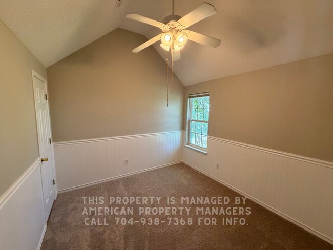 Building Photo - 372 Havenbrook Way NW
